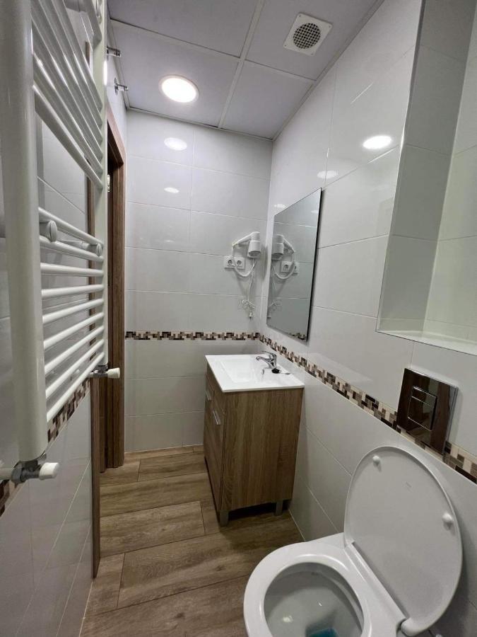 Pradalongo Apartment มาดริด ภายนอก รูปภาพ